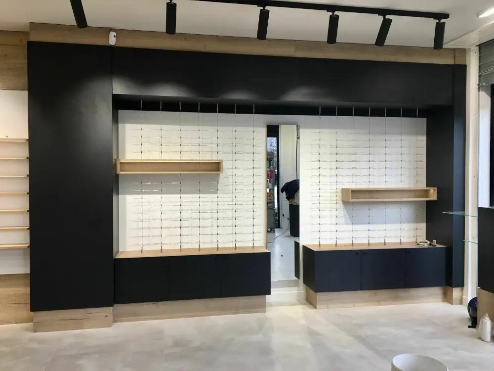 L'Opticien