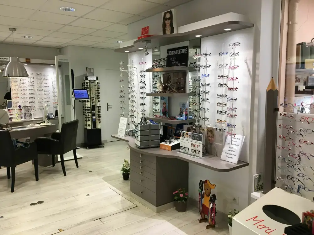 Opticien avant